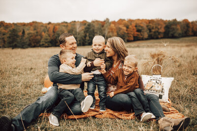Family photographer located in Wisconsin.