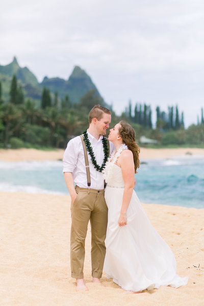 Joel and Kelly-Hawaii Wedding Photographer Samantha Laffoon-3740