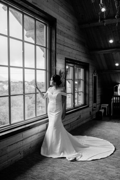 quiet meadows wedding photography bridals