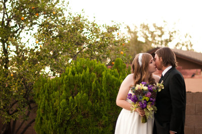 Phoenix Backyard Wedding Photographer. Scottsdale Backyard Wedding Photographer for the Romantic Couples. Scottsdale Backyard Wedding Photographer for the fun sweethearts.