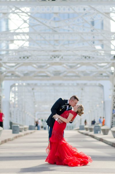 Lauren-Drake-Military-Ball-Pedestrian-Bridge-Nashville-Photographers+1