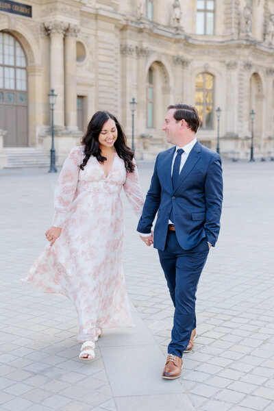 Kim and JP in Paris during the spring for a morning photography session at the Louvre.