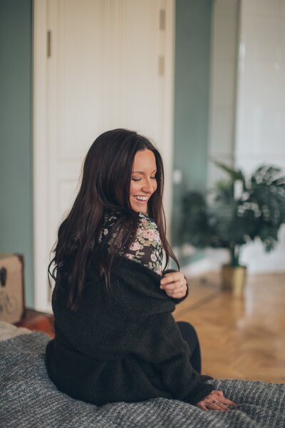 pexels-elina-sazonova-4404043