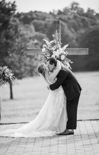 The_Barn_at_Sitton_Hill_Wedding_Lace_and_Honey_Weddings_0927