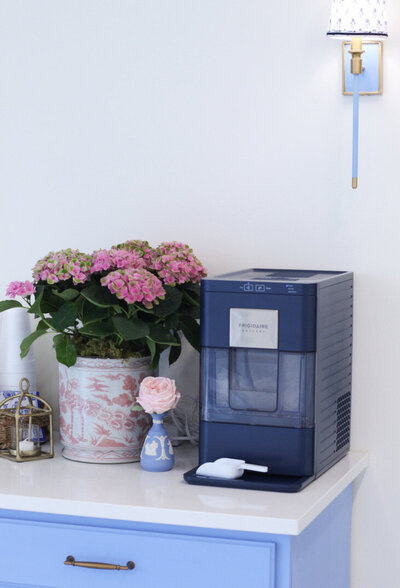 BF53CF40-5D29-40CA-B249-F81D81FE3324_1_105_c