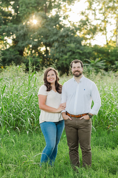 Richmond couple engagement session in freen field.