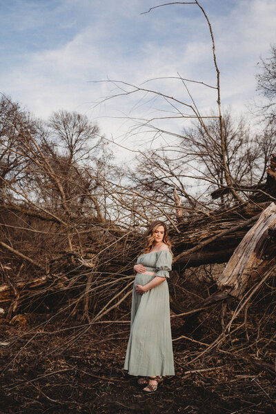 pregnant woman posing for her maternity session in cross plains, wi
