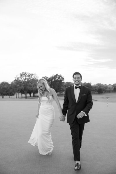 Bride and groom portraits at the Southern Hills Golf Club in Tulsa, Oklahoma.