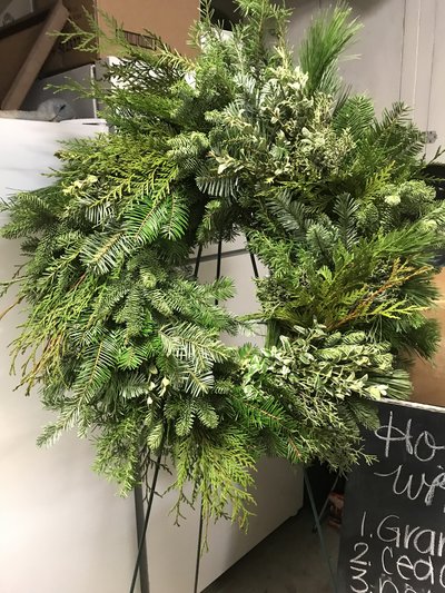 Evergreen Holiday Wreath Floral Workshop