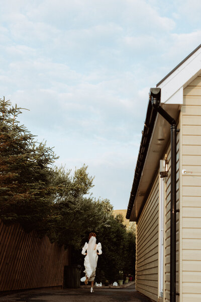 bride running away