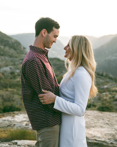 colorado elopement photographer in crested butte, bride and groom embracing