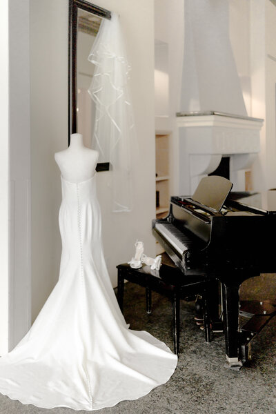 Dress Mannequin for wedding day bride details
