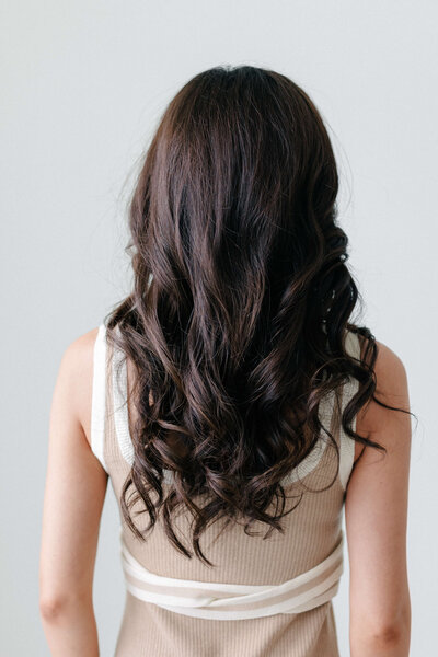 Looking for a high-shine blowout in College Station? The Dallas look delivers lasting sleekness and polish