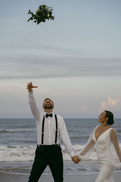 Luxury & Editorial Wedding Photographer - Set Free Photo