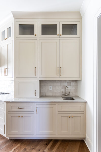 Neutral kitchen cabinets