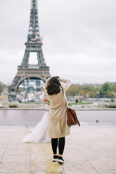 Danielle-Defayette-Photography-Paris-Cafe-Engagement-Photos-33