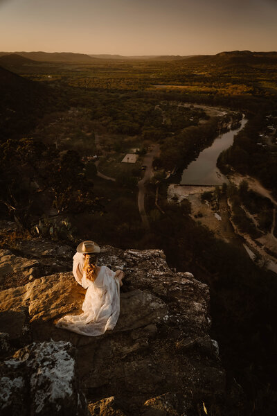 texas adventure elopements, where to elope in texas, texas elopement packages, palo duro canyon wedding, beautiful places to get married in texas, big bend wedding, enchanted rock wedding, treehouse wedding, garner state wedding, texas wedding photographers, best elopement photographers, brit nicole photography, destination wedding , how to elope in texas