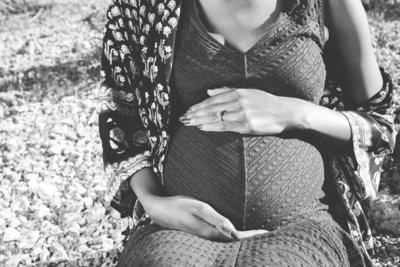 Lucinda Flint Photography_2017_ Las Vegas Maternity modern maternity photographer-11