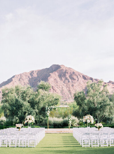 Blog | Weddings, Editorials, Engagements | Mary Claire Photography | Arizona & Destination Fine Art Wedding Photographer