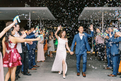 wedding-grand-exit-with-bubbles