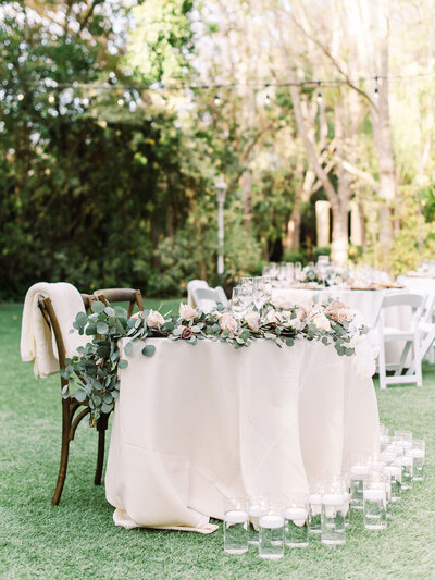 garden-wedding-sweetheart-table