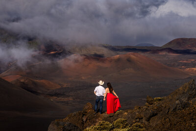 couple kissing in Yosemite taken by Minnesota wedding photographer Marcus Hanenburg Photography