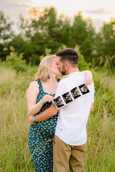 Tobis-Timeless-Treasures-Charlotte-NC-Maternity-Photographer-089_1