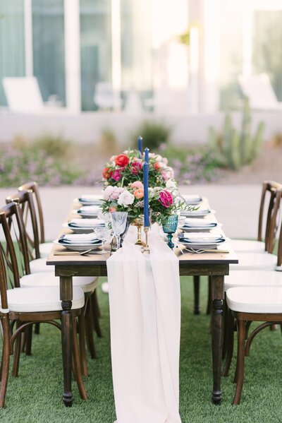 Outdoor table scape with long beautiful runner