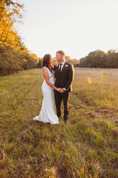 Sunset golden hour wedding portait photography