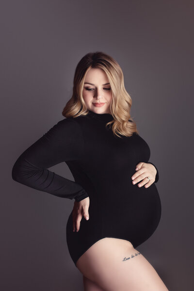 metro detroit maternity photographer, maternity photography studio detroit, pregnancy photoshoot detroit