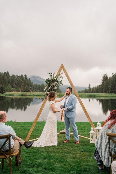 Celebrate your love with an intimate wedding ceremony in the beautiful outdoor settings of Colorado, expertly captured by Sam Immer Photography. Our personalized approach and keen eye for detail will ensure your special day is perfect.