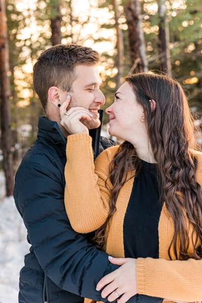 Moose Jaw Winter Couple-11