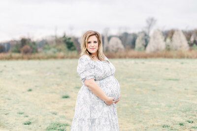 Maternity photo shoot with couple's first baby.