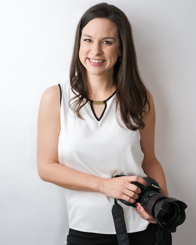 Hannah-Barlow-Photography-Wedding-Photographer-Headshot