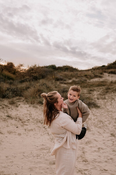 Gezinsshoot op het strand van Den Haag