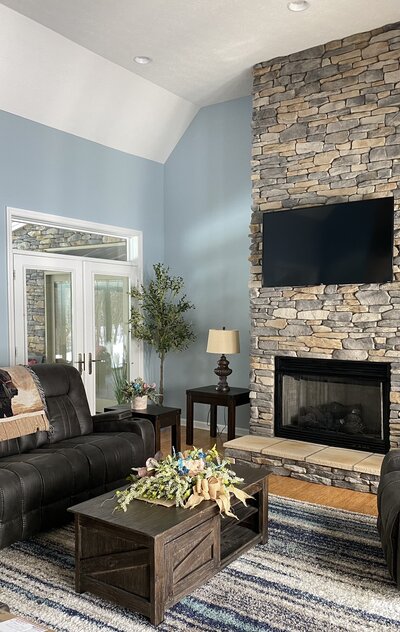 Expert interior painting services by Franc Painting in Akron, Ohio.