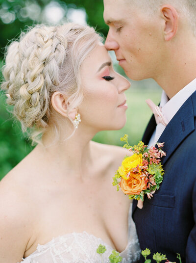 Vibrant wedding inspiration shoot at The Gathered captured by Justine Milton Photography, fine art  wedding photographer & videographer in Calgary Alberta. Featured on the Bronte Bride Vendor Guide.