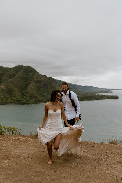 oahu hiking elopement adventure hawaii