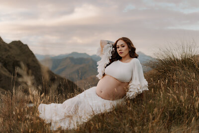 Queenstown pregnancy photographer for dreamy maternity photographs