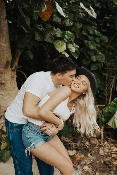 2020-02-29 Cassie & Austin Couples Session 9581-edit
