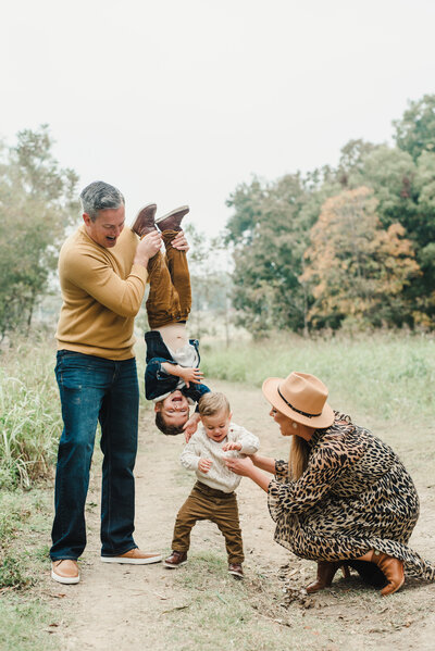 Dallas Family Photographer + Newborn Photographer - Lindsay Davenport Photography - Stephanie R October 2020 Mini-53
