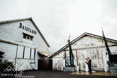 Dairyland is a wedding venue in the Seattle area, Washington area photographed by Seattle Wedding Photographer, Rebecca Anne Photography.
