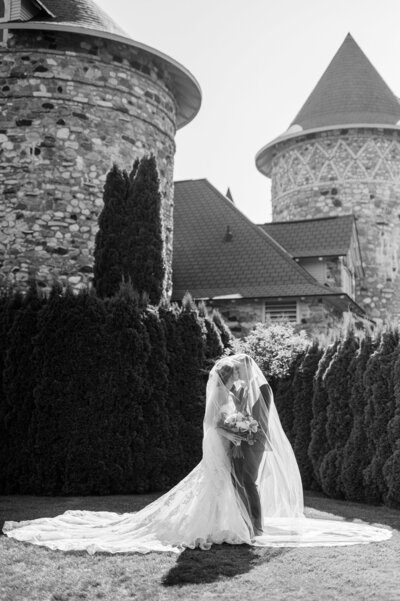Ashley-D'Orazio-Photography-Michigan-Wedding-Photographer-Castle-Farms-Charlevoix_0234