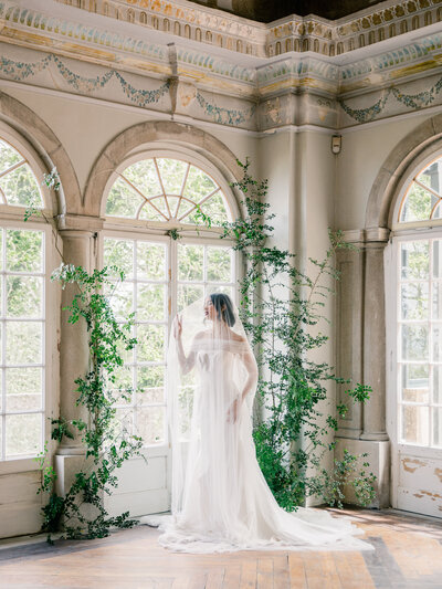 Portland, OR wedding photographers bride portrait veil dreamy gorgeous portrait