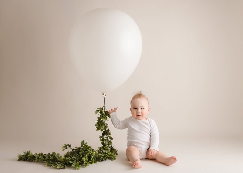 Baby with Balloon Milwaukee Photographer