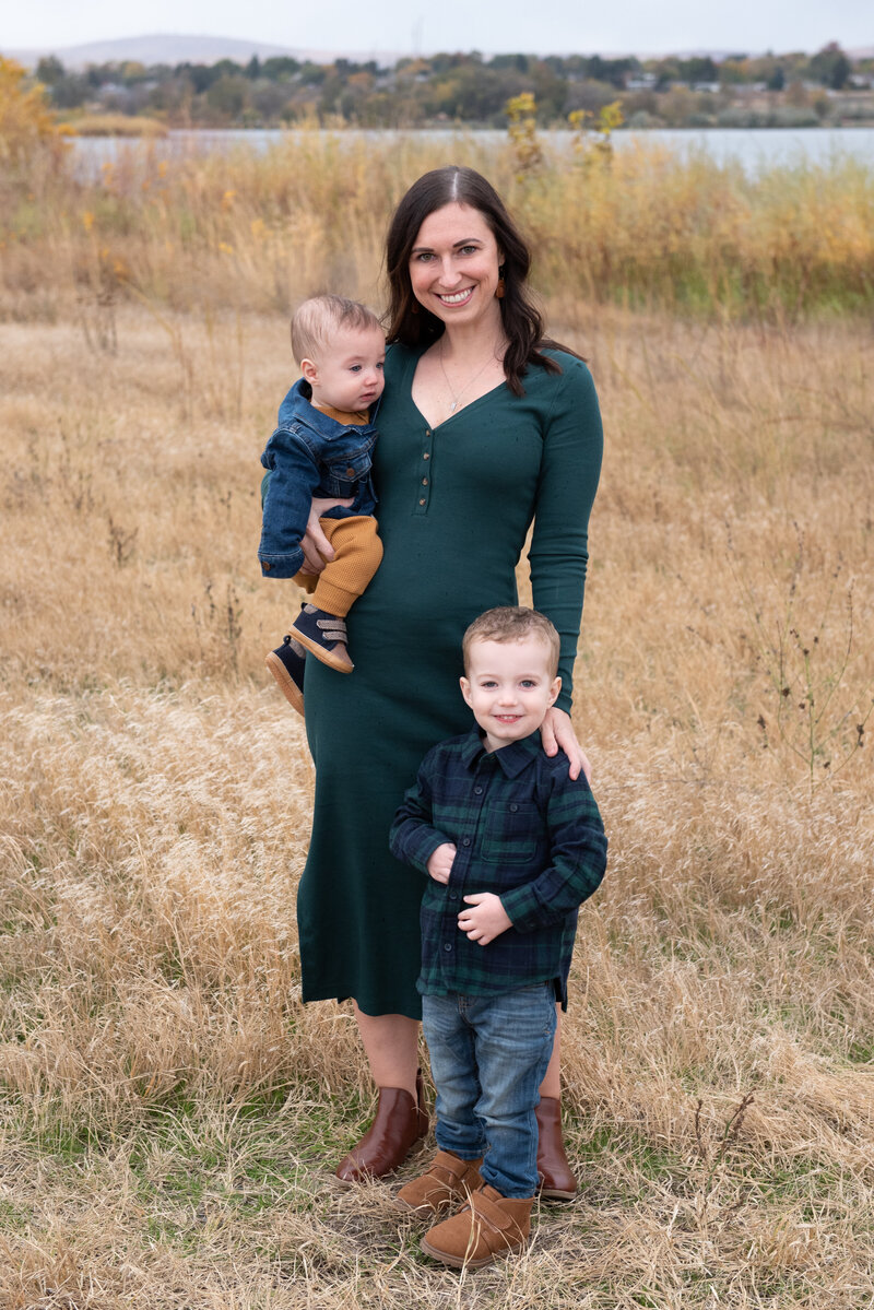 tri-cities-wa-family-photograher-2022-1
