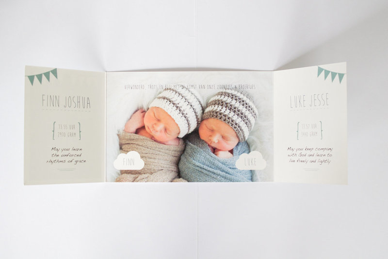 Speels geboortekaartje tweelingjongens Finn & Luke