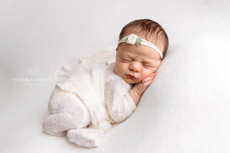 Newborn baby photo in Coquitlam