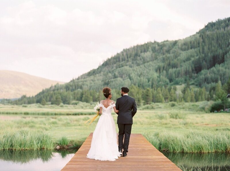 Refined and Organic Wedding in the Heart of Colorado_0002