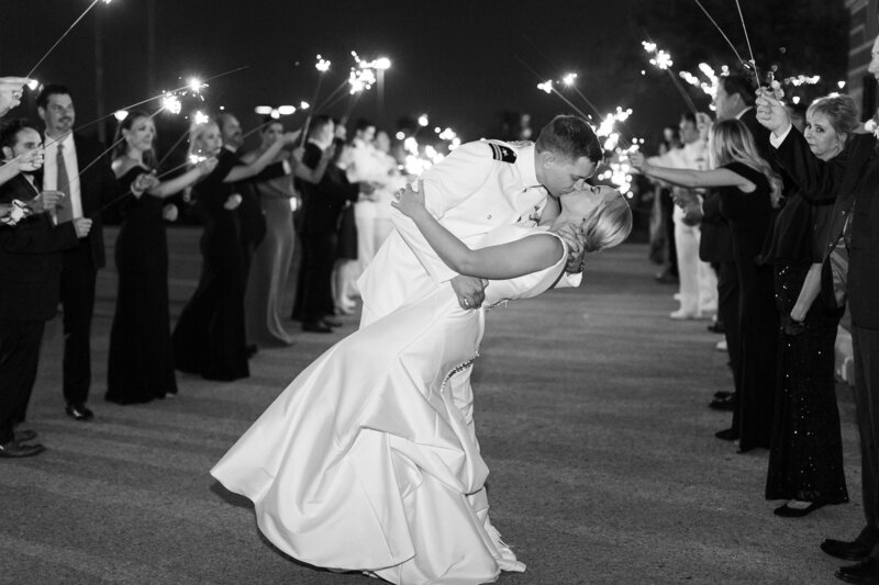 Kelsey-and-John-Wedding-emily-nicole-photo-1287